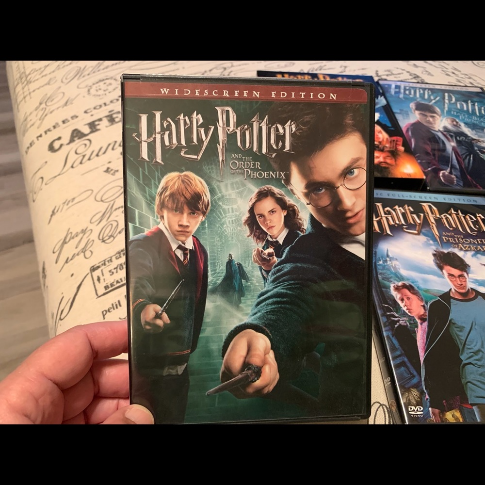 DONATED Harry Potter DVD's - Picture 5 of 8